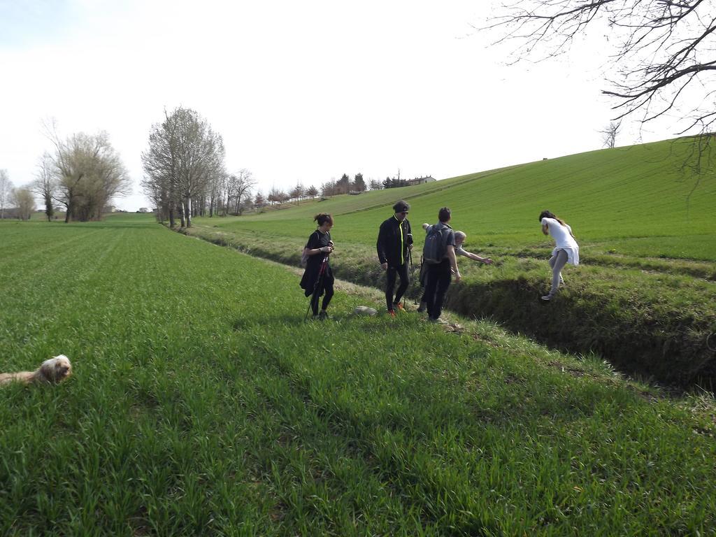 ヴァレンツァ Agriturismo Cascina Nuovaヴィラ エクステリア 写真