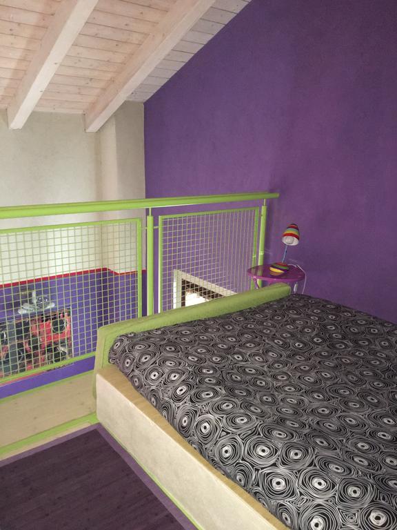 ヴァレンツァ Agriturismo Cascina Nuovaヴィラ エクステリア 写真