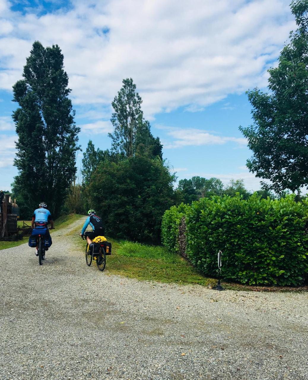 ヴァレンツァ Agriturismo Cascina Nuovaヴィラ エクステリア 写真